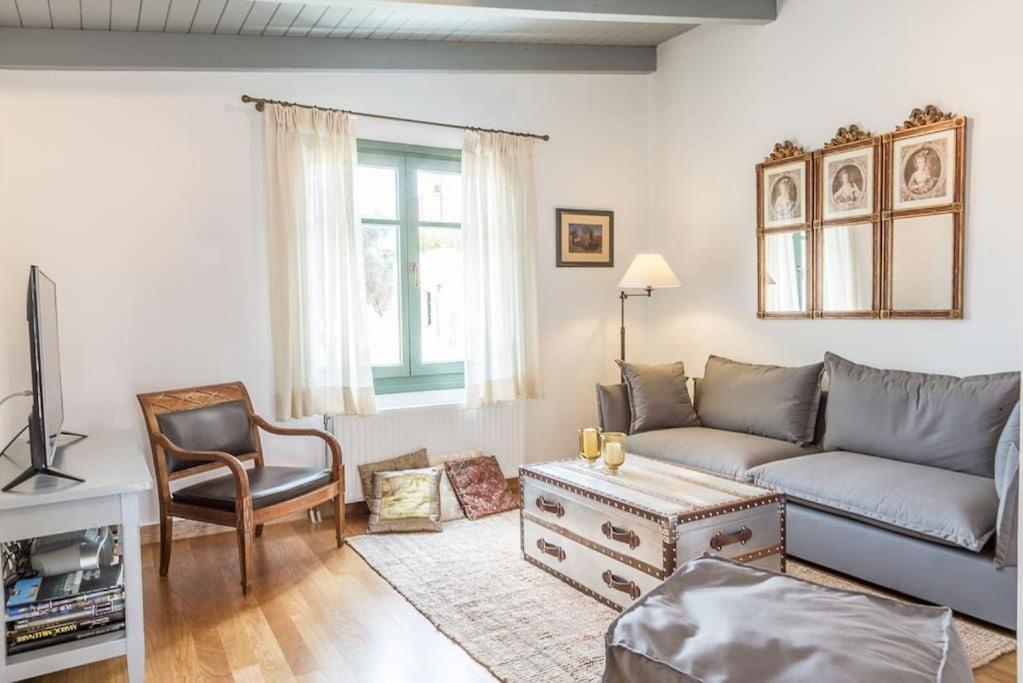 אתונה Aristocratic Home Under Acropolis מראה חיצוני תמונה