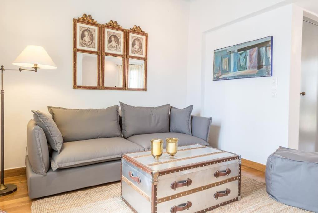 אתונה Aristocratic Home Under Acropolis מראה חיצוני תמונה